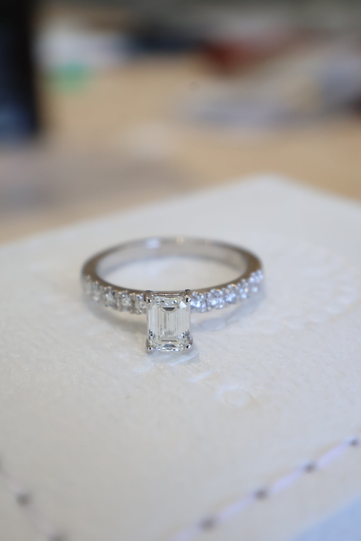 Solitário Emerald Cut 0.50ct