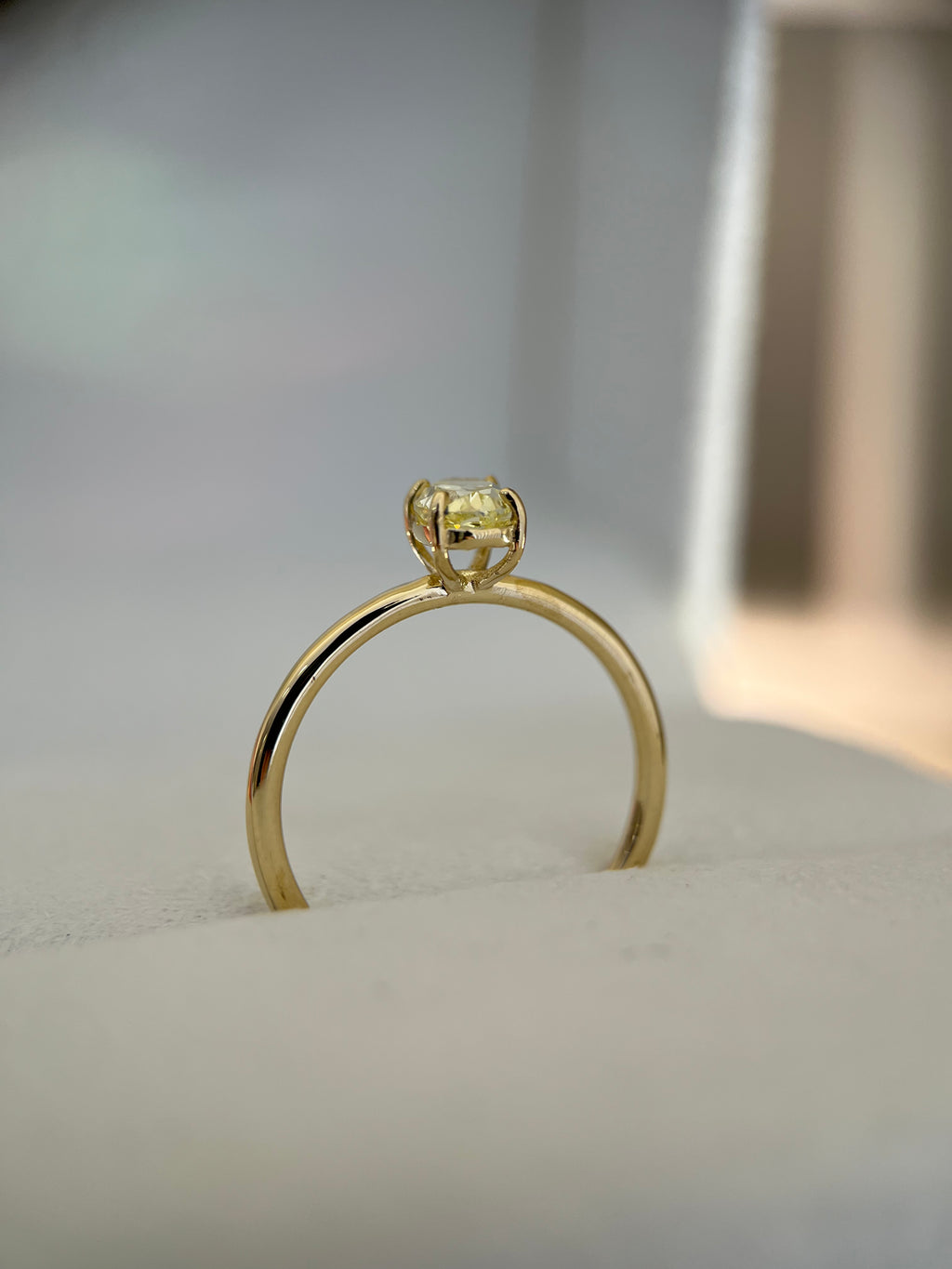 Solitário Fancy Yellow 0.60ct