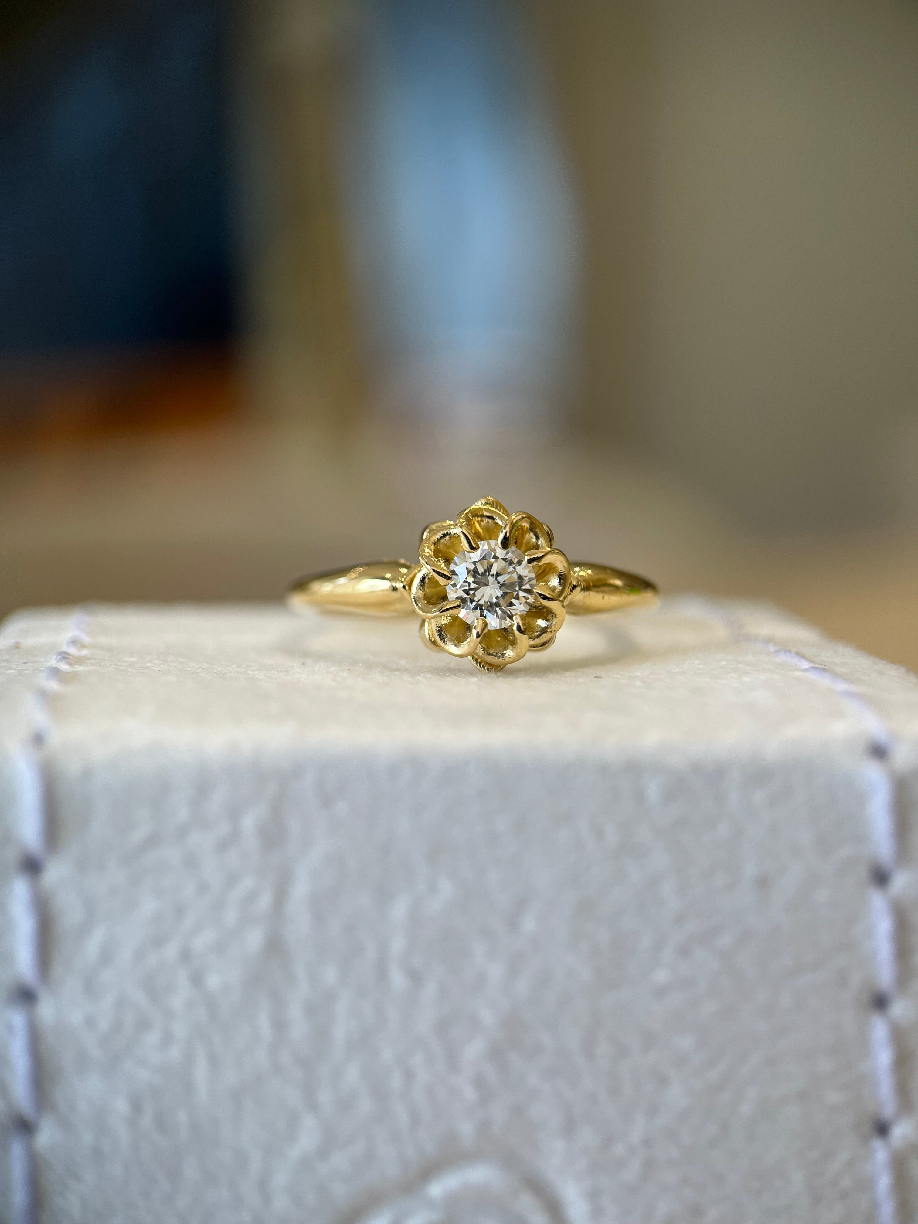 Fleur d’Antan 0.35ct