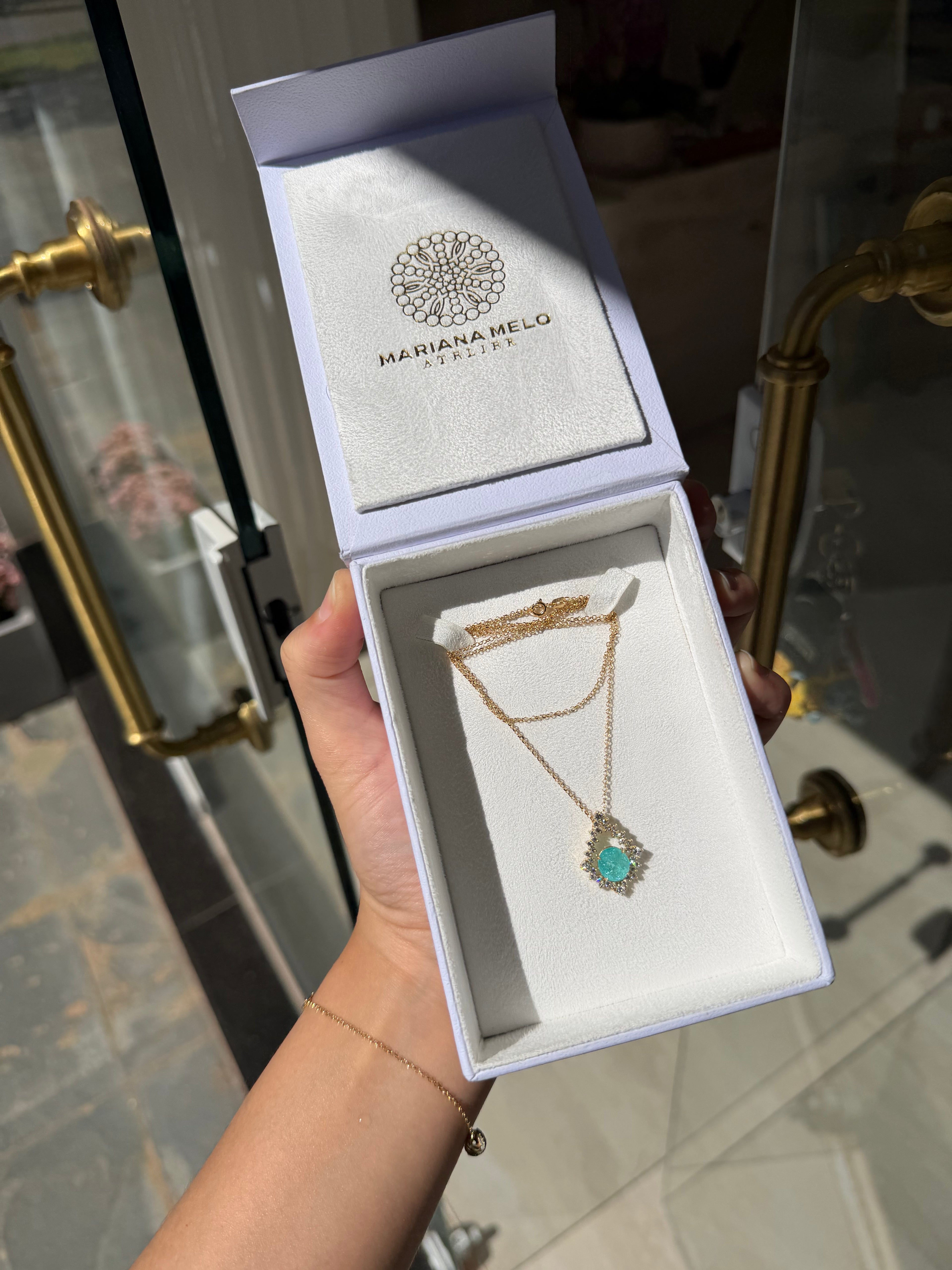 Pingente Turmalina Paraíba 3ct com diamantes