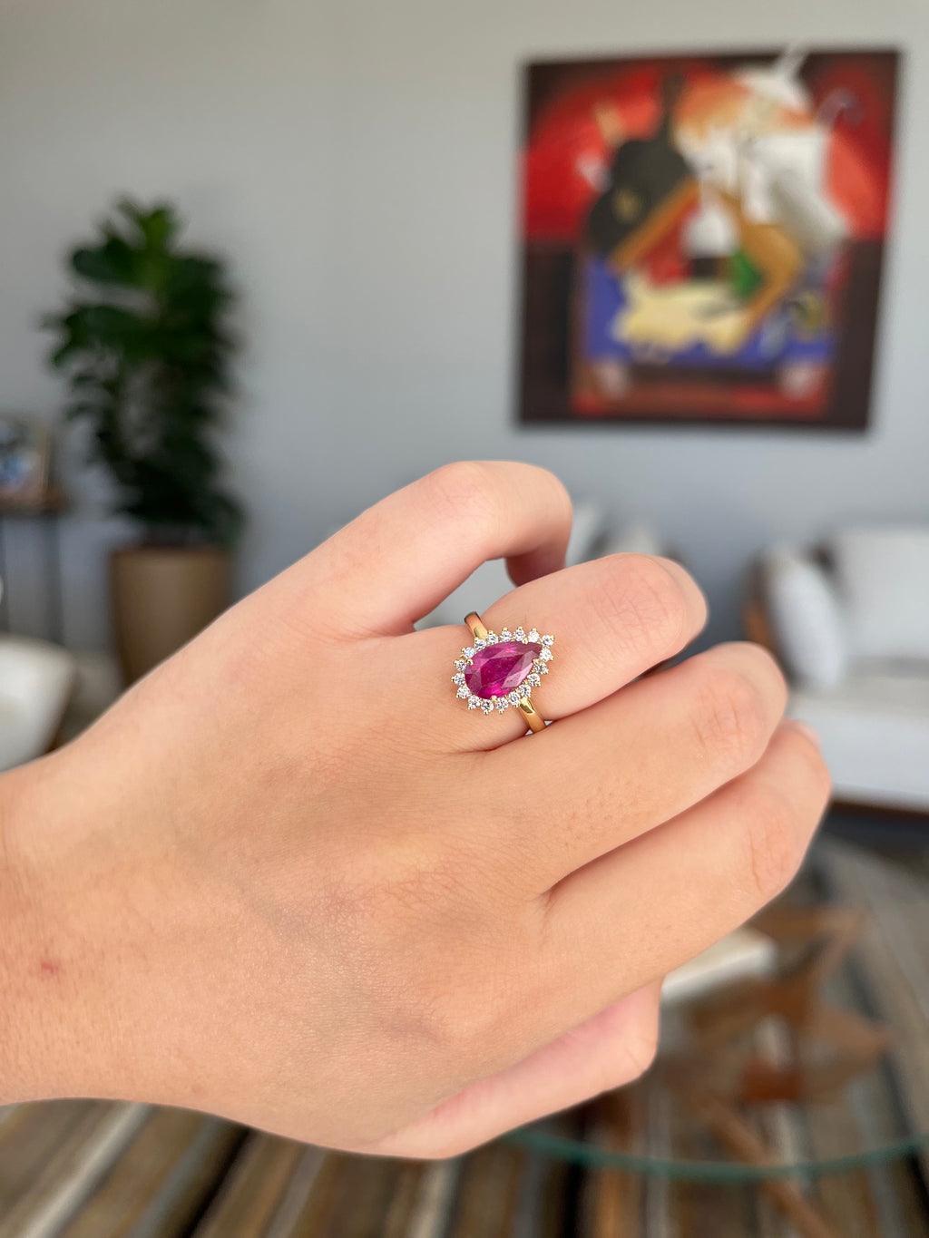 Anel Gota Rubi com diamantes