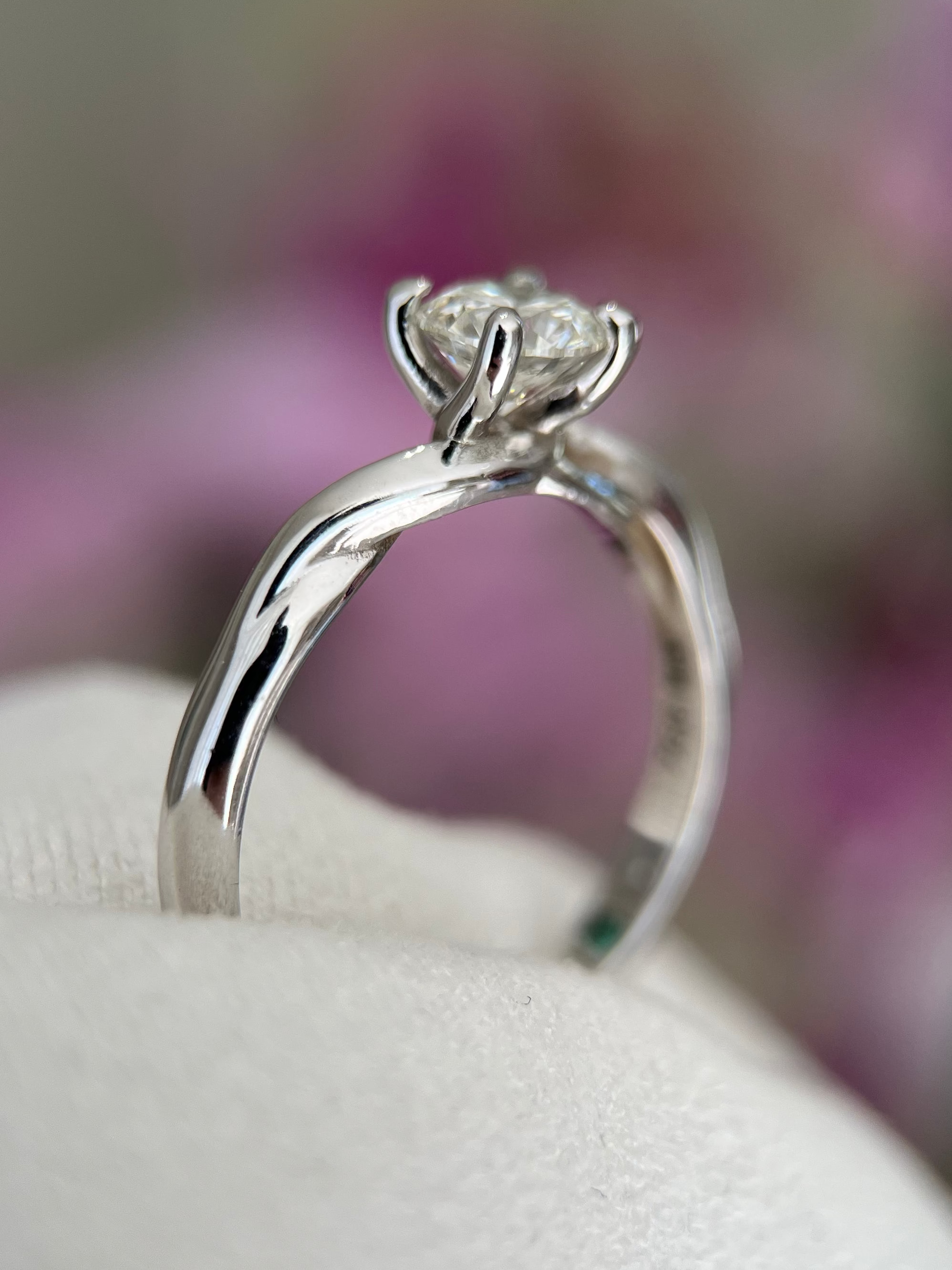 Anel Serenité 0.50ct redondo