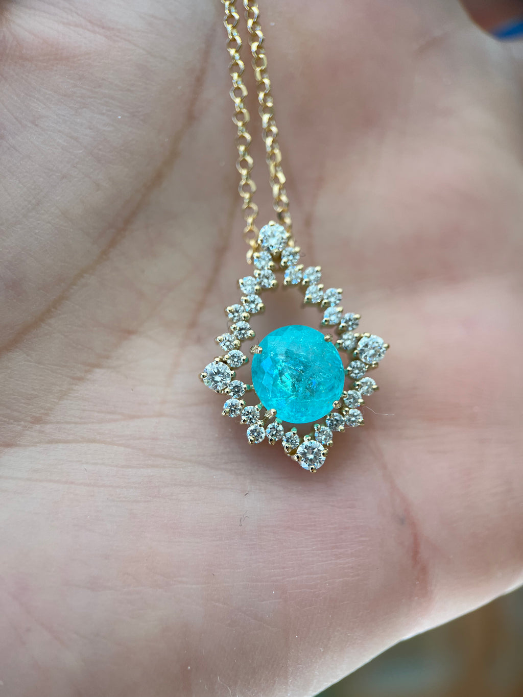 Pingente Turmalina Paraíba 3ct com diamantes
