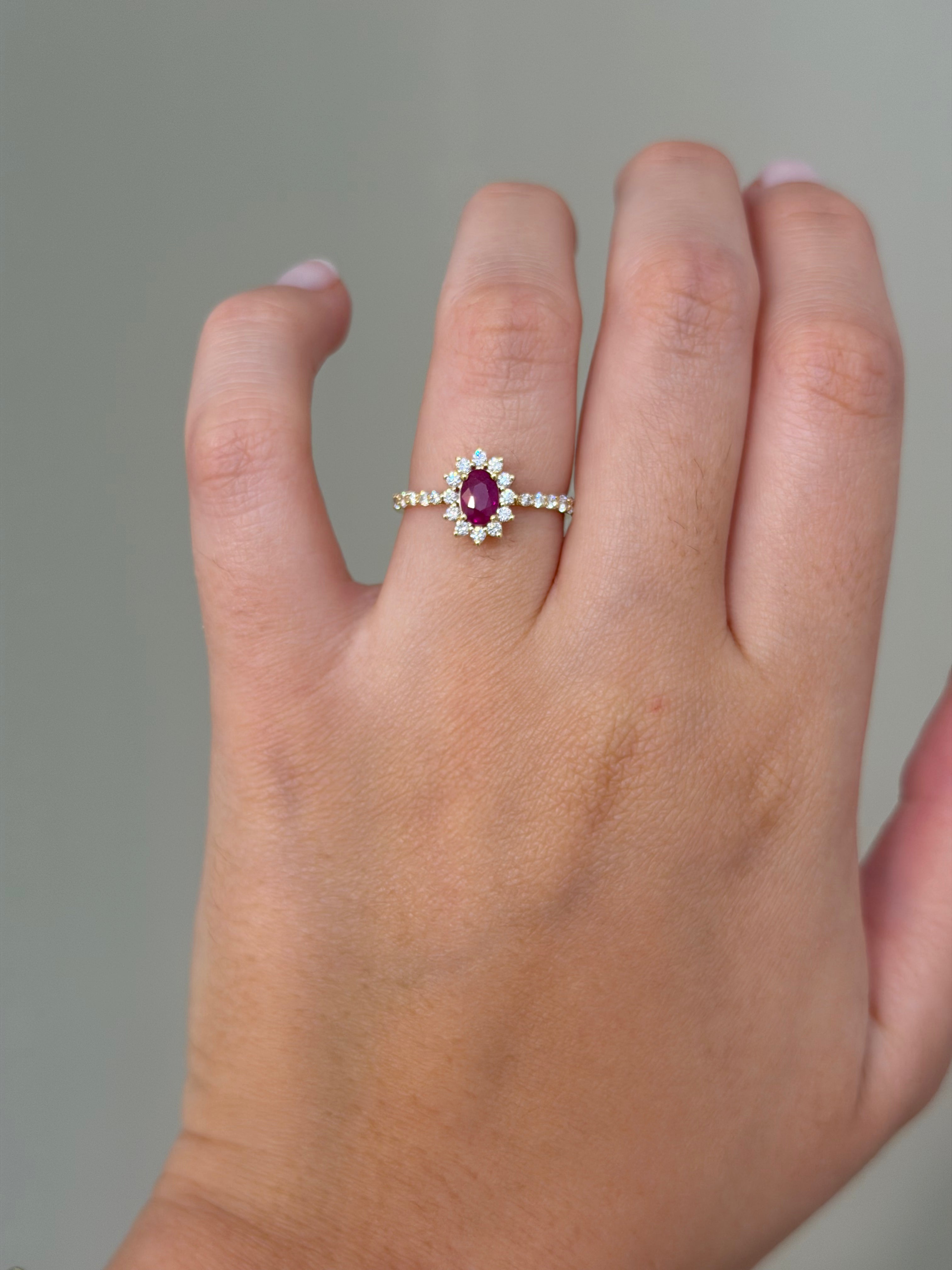 Anel Dégradé com Rubi e Diamantes