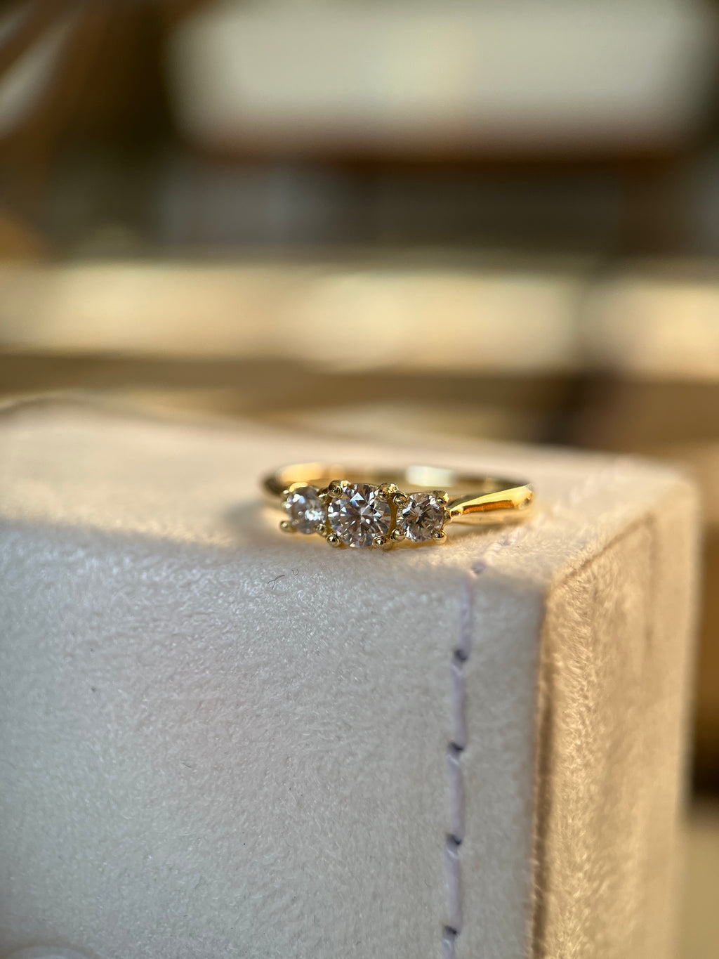 Solitário 3 diamantes 0.45ct