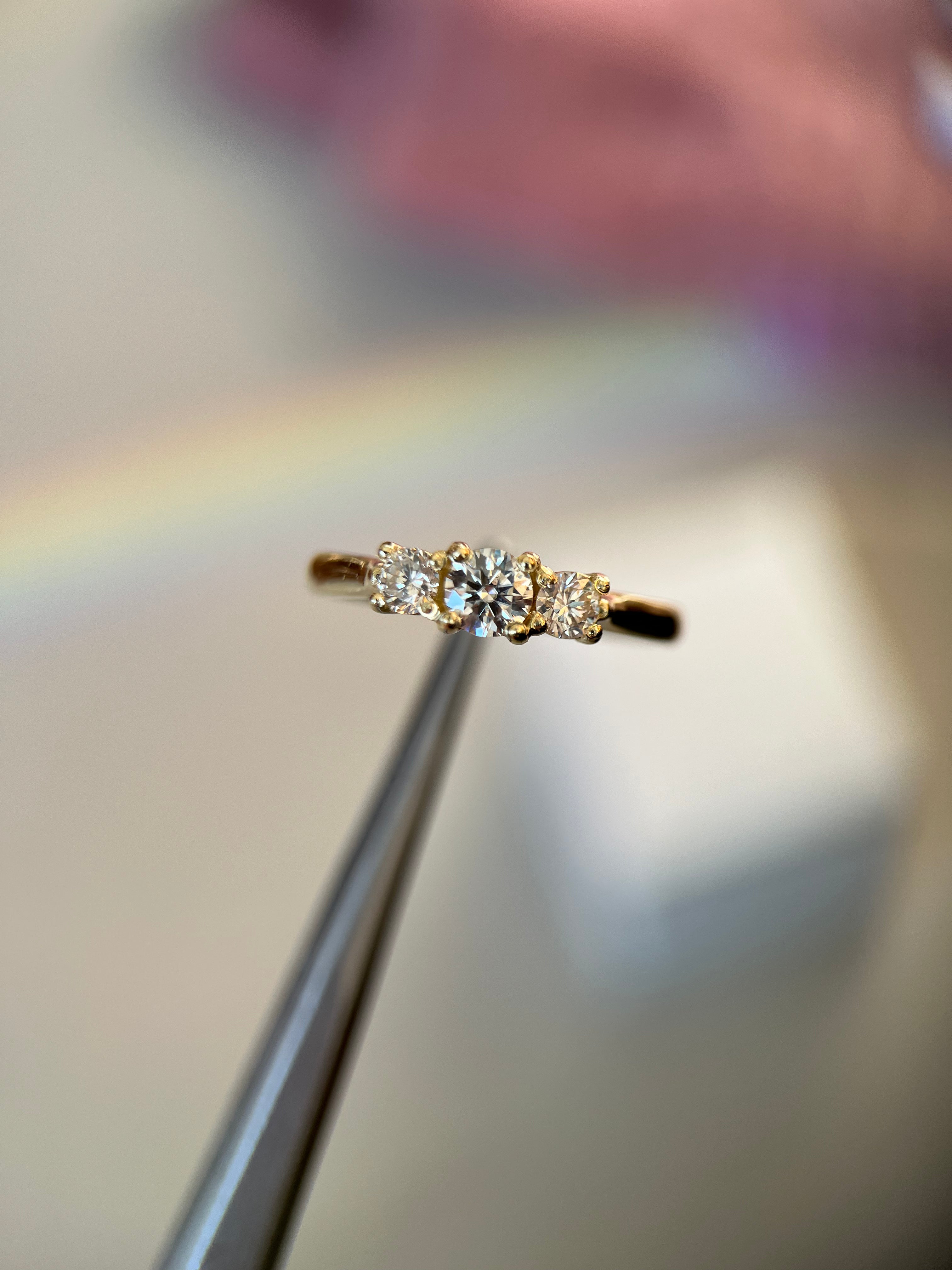 Solitário 3 diamantes 0.45ct