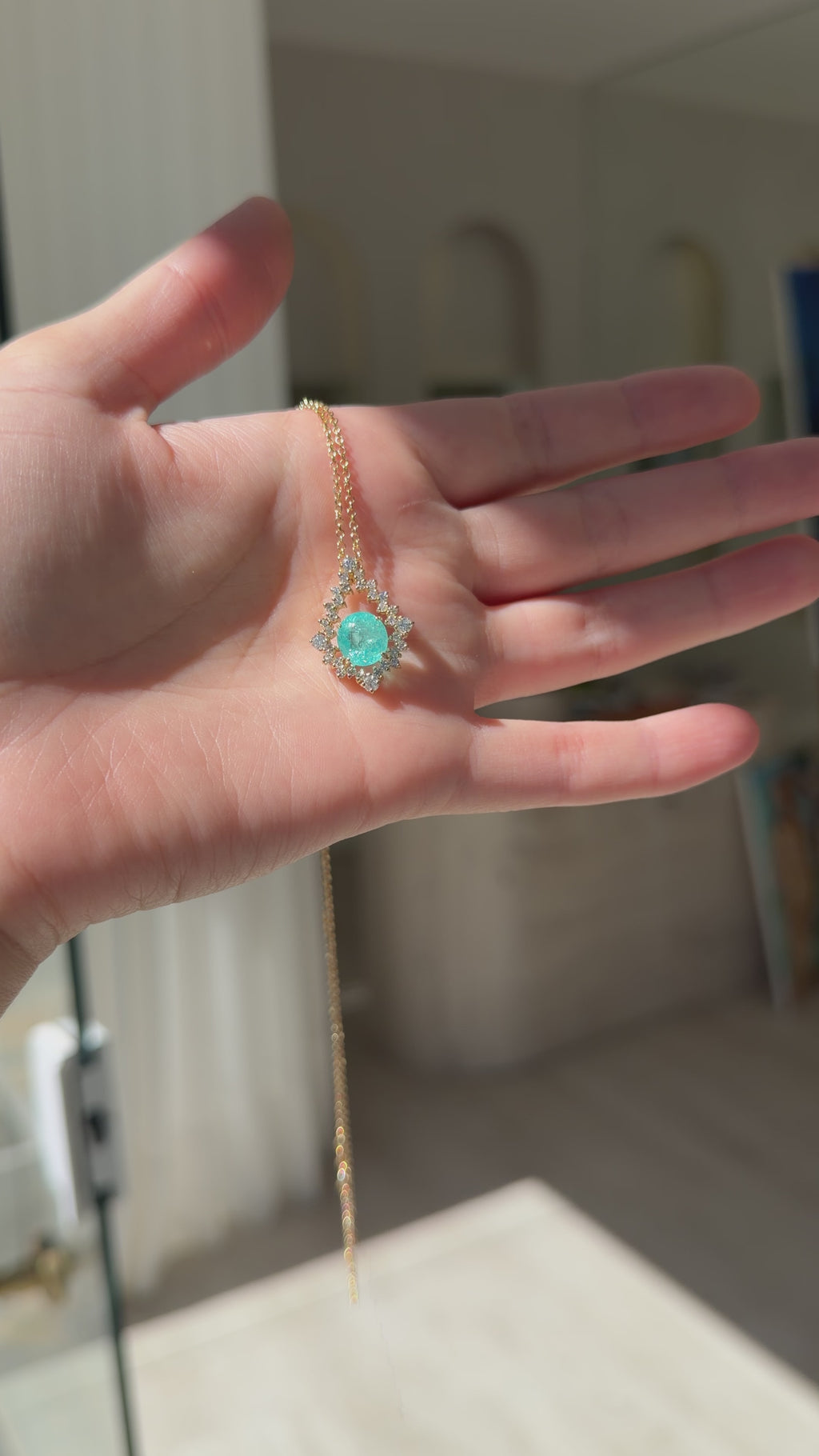 Pingente Turmalina Paraíba 3ct com diamantes
