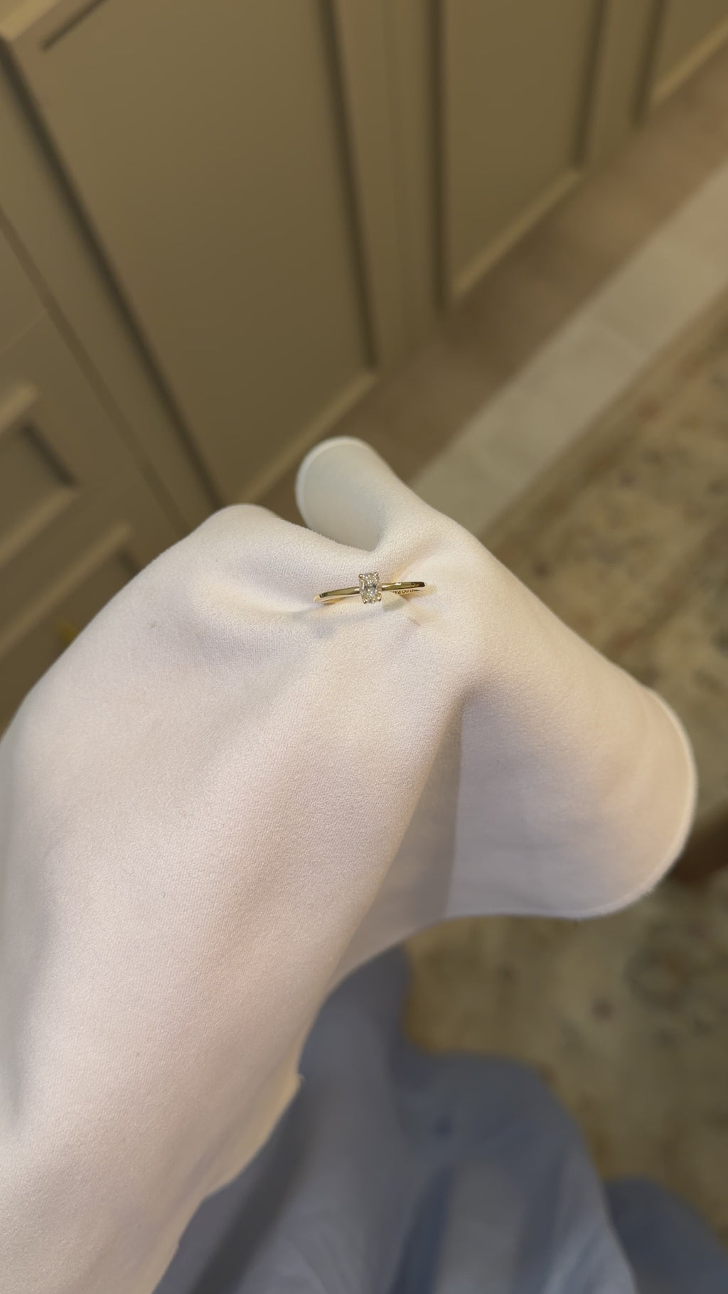 Solitário 0.40ct oval La Fleur