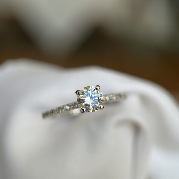 Solitário Etoile 0.62ct com GIA