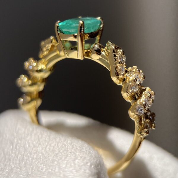 Anel Medicina Luxo 0.26ct