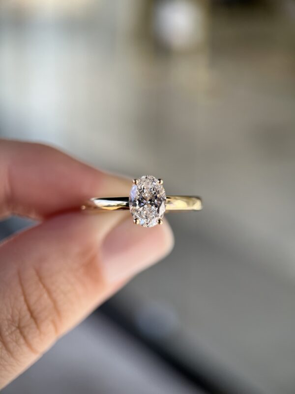 Anel Diamante oval 0.90ct - Imagem 8