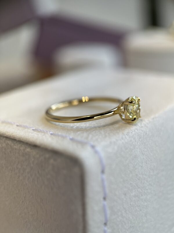 Anel de Ouro 18K com Diamante Fancy Yellow - Imagem 2
