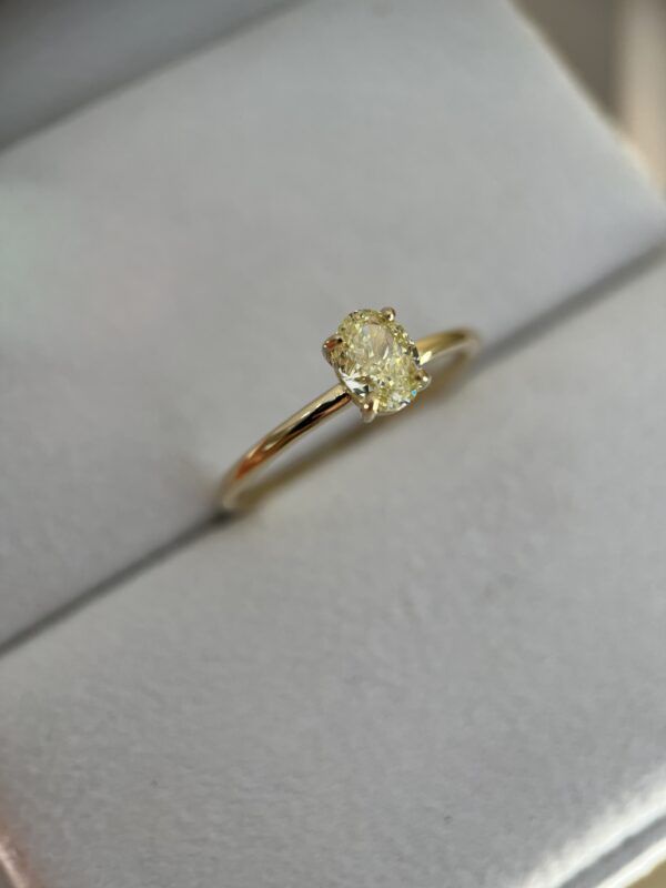 Anel de Ouro 18K com Diamante Fancy Yellow - Imagem 9