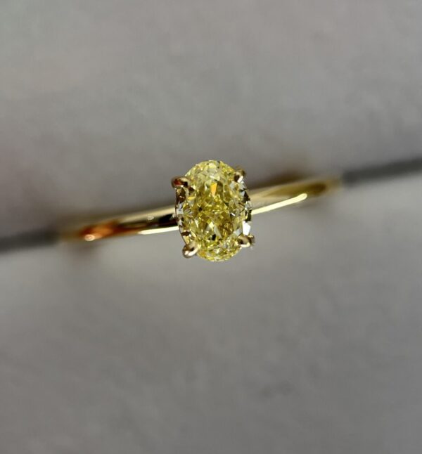 Anel de Ouro 18K com Diamante Fancy Yellow - Imagem 7
