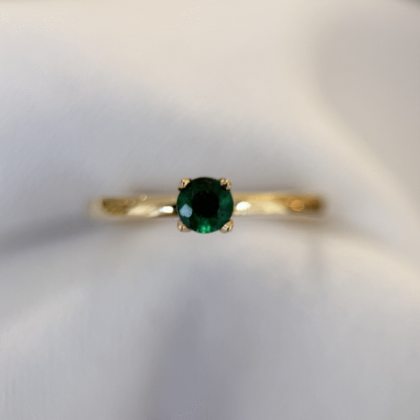 Solitário Esmeralda
