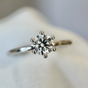 Solitário Le Classique 0.70ct